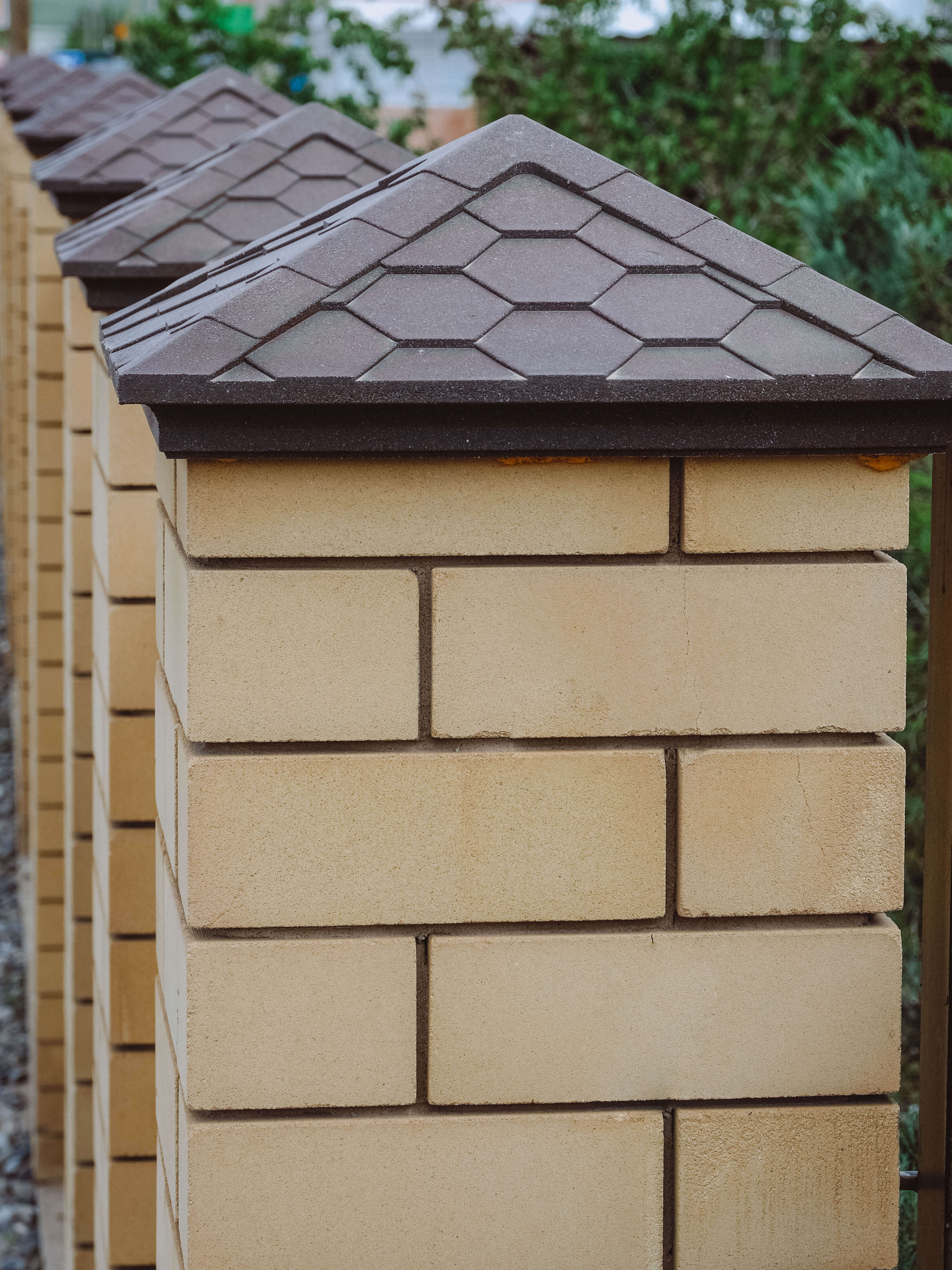 Колпак Zking Эверест Коричневый на столб 1.5х1.5 кирпича (390х390мм) в Симферополе фото